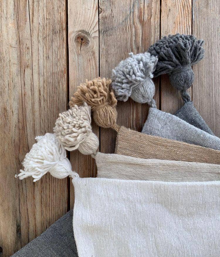 marrakeshop – wholesale Throw pillow cover – Moroccan Pillow Cushion With Pom Pom Tassel7