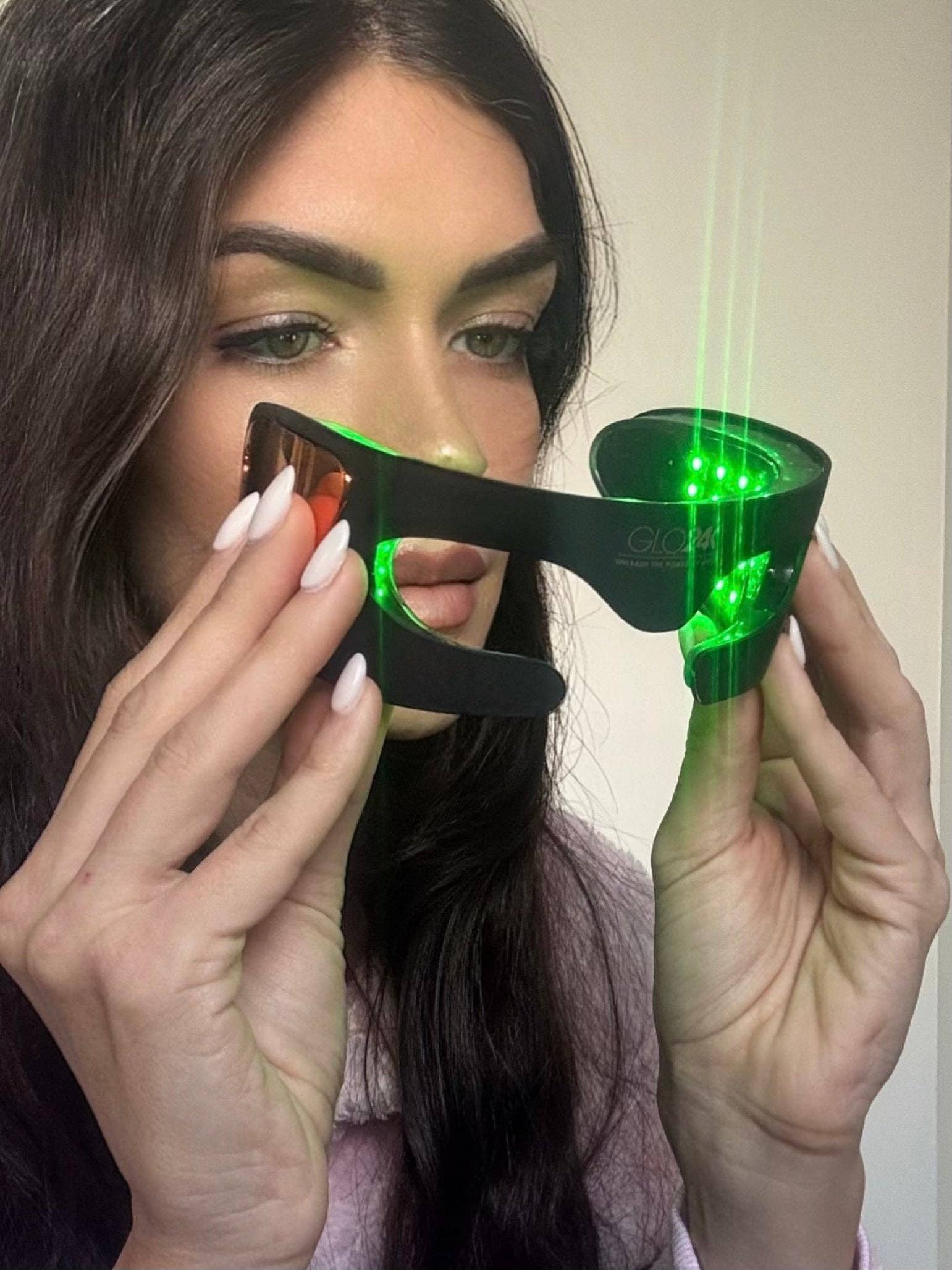 GLO24K - Wholesale Electronic Skincare Device - Bionic 7 Color LED Eye Care Mask2