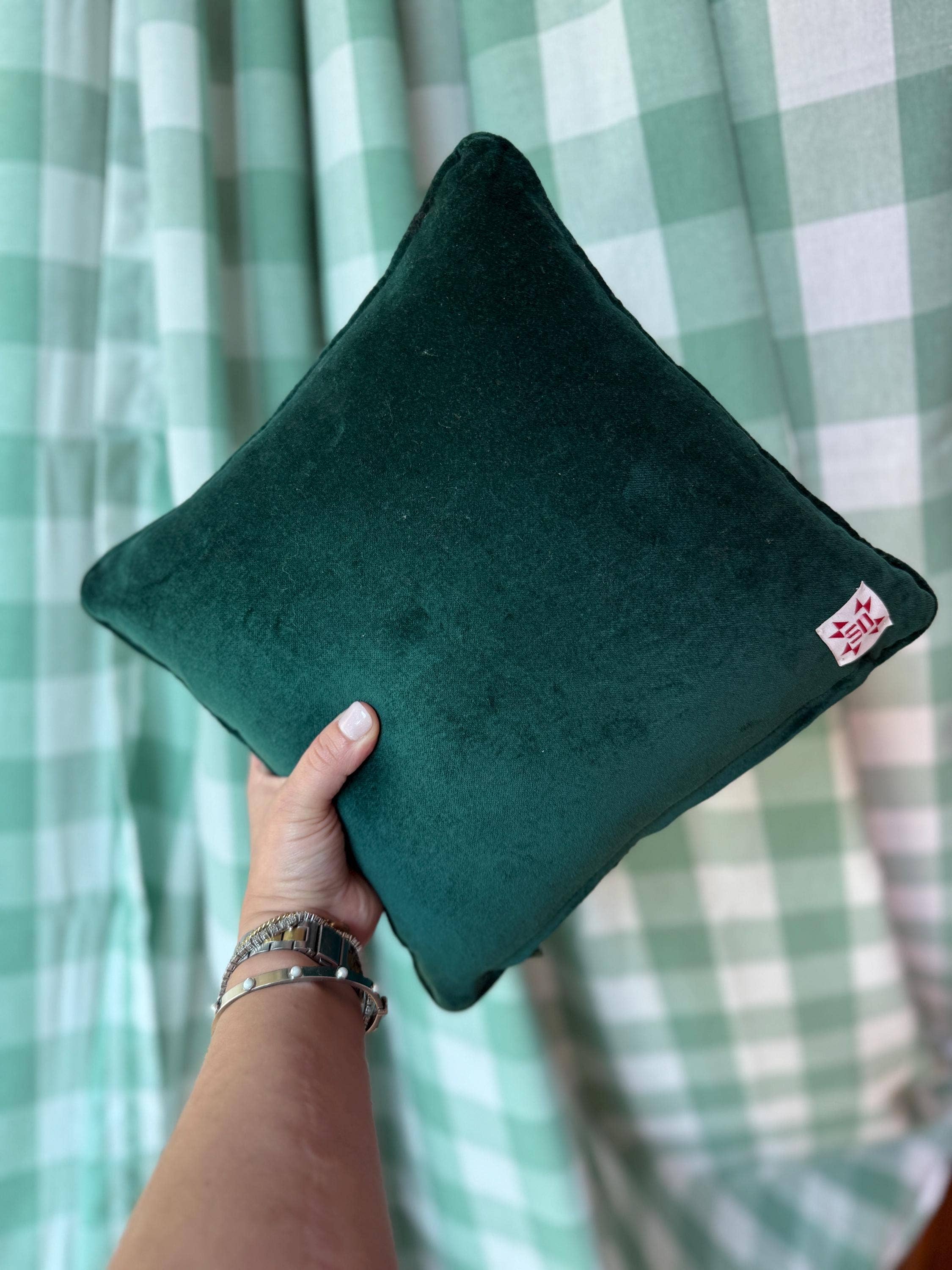 Southern Decorative - Wholesale Throw/Decorative Pillow - Greens are Good for You Golf Needlepoint Pillow3