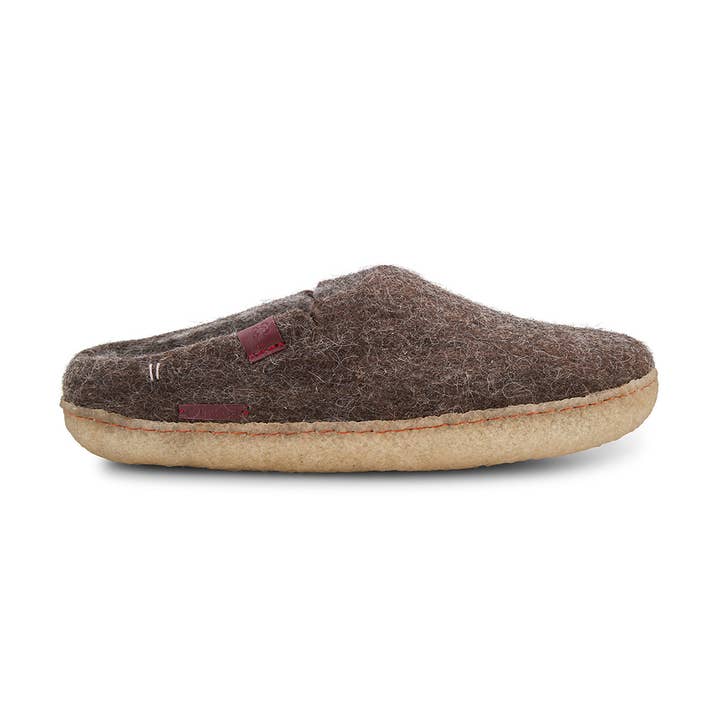 Betterfelt - Wholesale Slippers - Unisex - Classic Slipper with Natural Rubber Sole