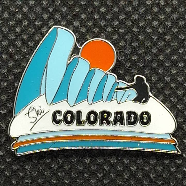 Pin - Retro Vintage CO Ski Colorado Squiggle for wholesale by Fantastic Souvenirs, Gifts & Collectibles