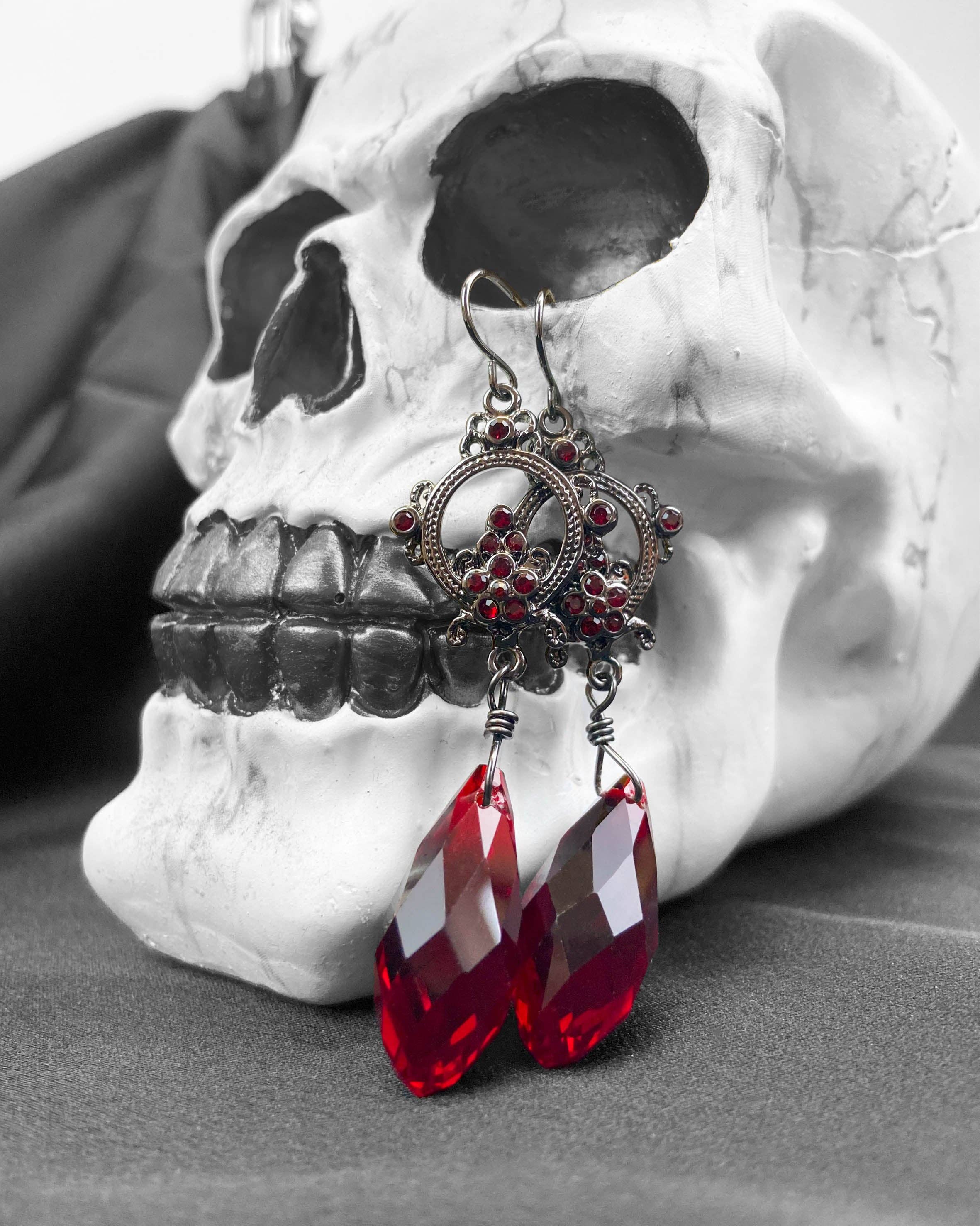 Pamela Mann – wholesale Dangle earrings – Victorian Goth Earrings1