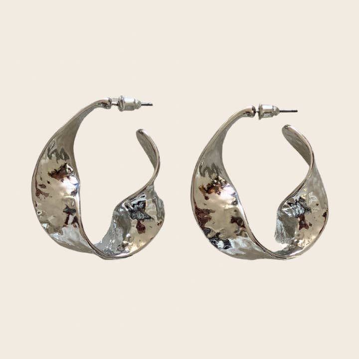 Boucles D'oreilles Bonnie Silver pour la vente par Maison Amour