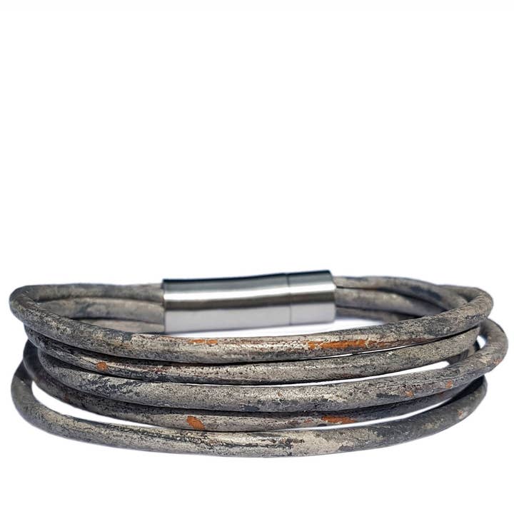 Barry Grey au Canada pour la vente par TABOO Sieraden