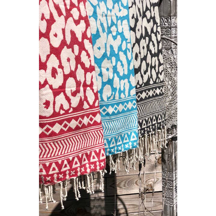 Scents and Feel - Wholesale Beach Towel - Africa Animal Print Fouta Towel