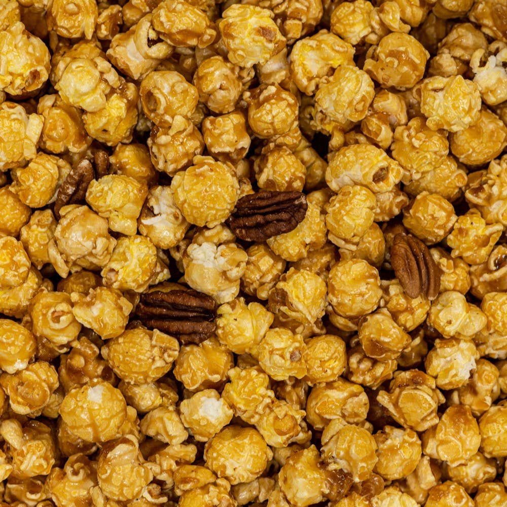 Nikki's Popcorn Company - Wholesale Popcorn - 4 Cup Peg Bag - Caramel Pecan Popcorn1