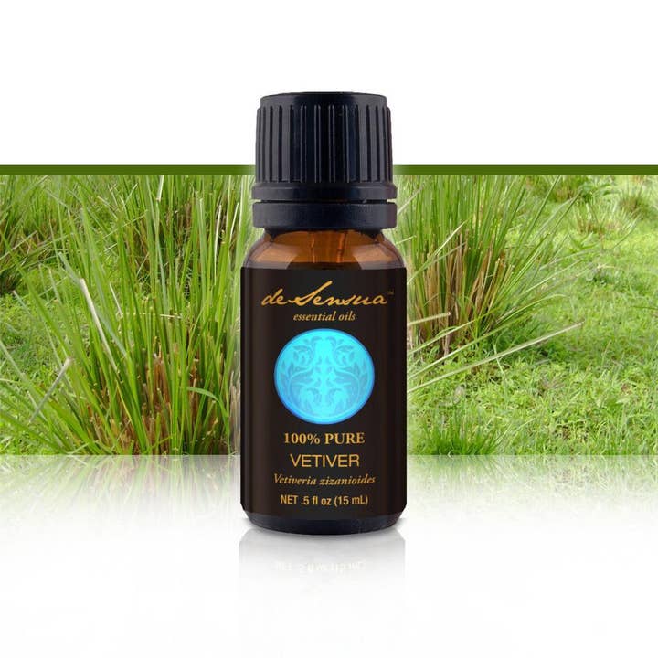 VETIVER ÆTERISK OLIE - med 100% dokumenteret renhed - Mest populær for bedre søvn og beroligende for engroshandel hos deSensua Oils