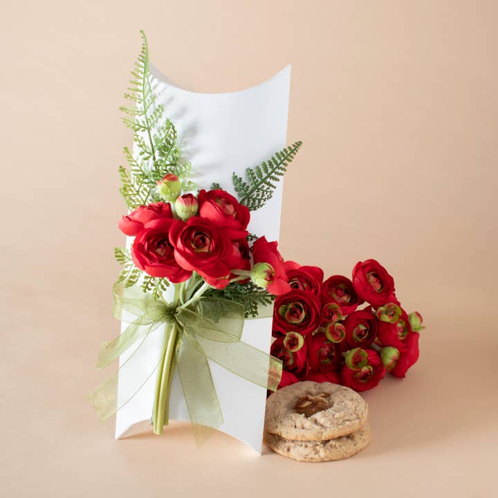 Coleção sazonal: Mini Ranunculus vermelho por atacado de Arlana's Gourmet Cookies