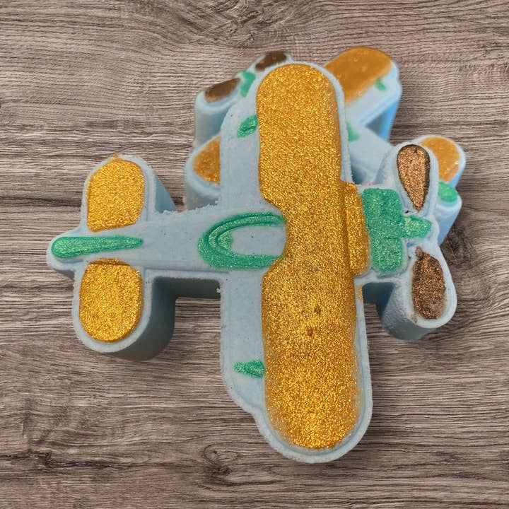 Nature's Love Product - Wholesale Bath Bomb/Fizz - Airplane Bath Bomb with coin surprise inside 0