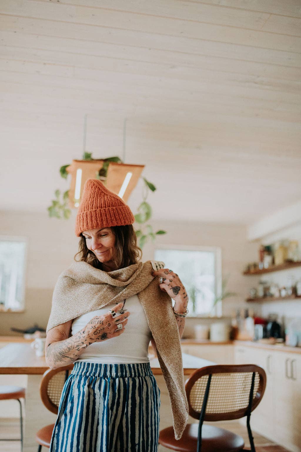 Happy French Gang - Wholesale Wrap - Women's - Hand-loomed Camel Laurette Shawl, Undyed Alpaca5