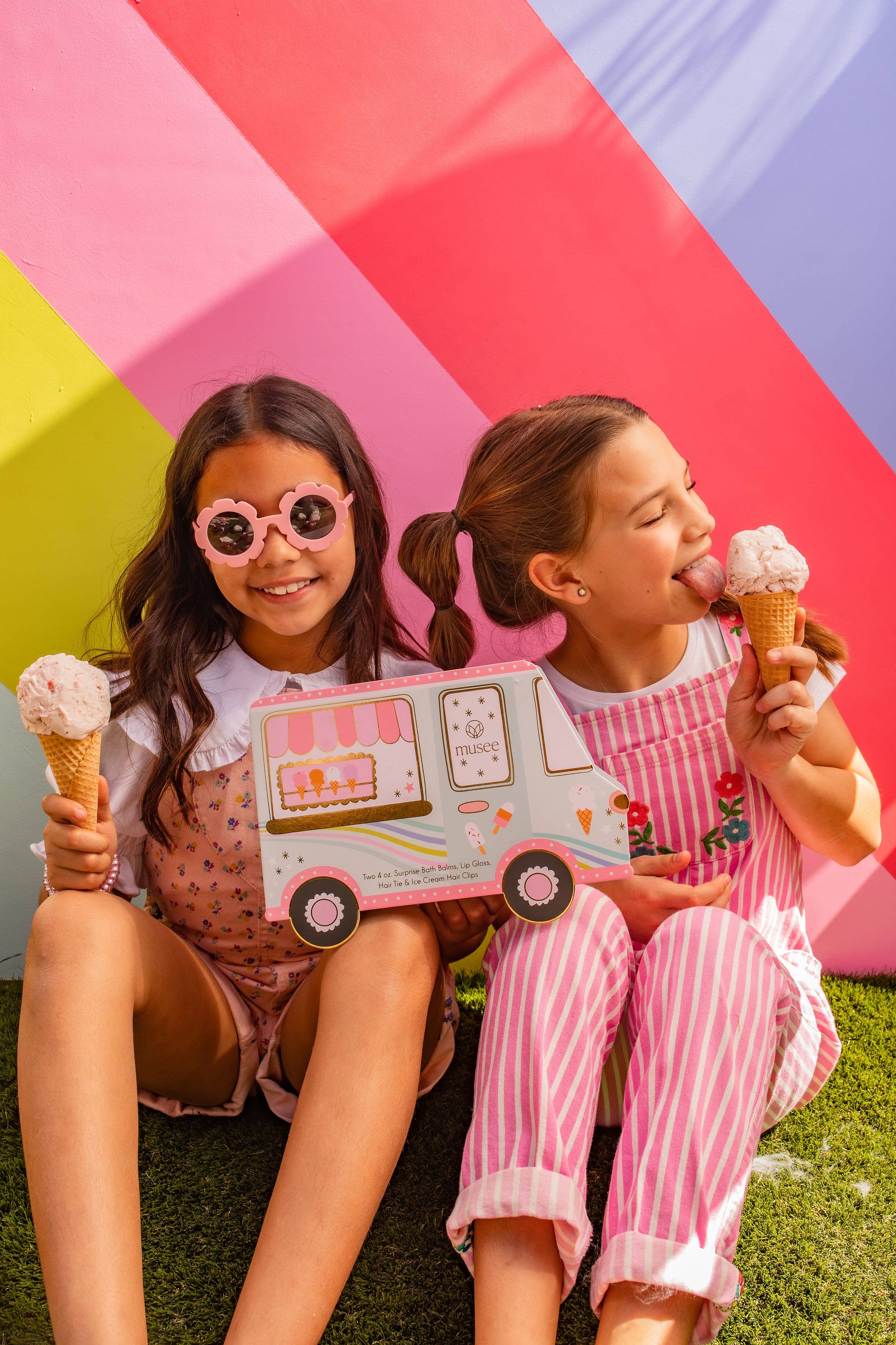 Musee - Wholesale Bath Bomb/Fizz - Ice Cream Truck Bath Balm & Accessory Set4