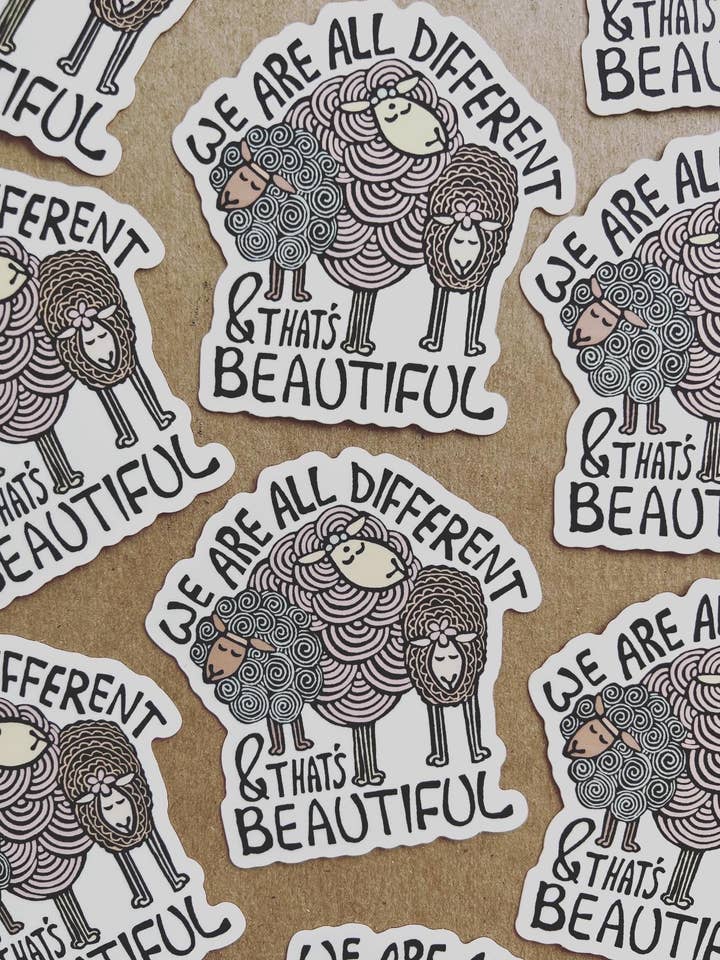 Dekorative Aufkleber „Anders ist schön“ für den Großhandel von Hippie Baby Co