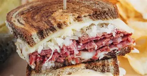 Suzie's Organics and More - Wholesale Sauce - Saucy Mama Creamy Horseradish 8.75oz Best Seller2