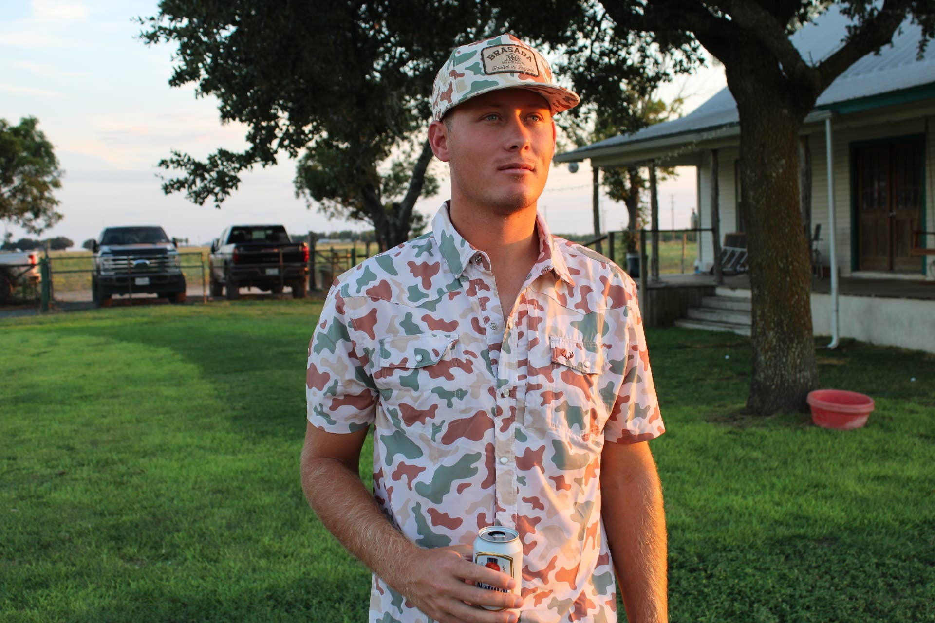 Brasada - Venta al por mayor Camisa con botones - Hombre - Manga Corta Camuflaje con Broches de Presión1