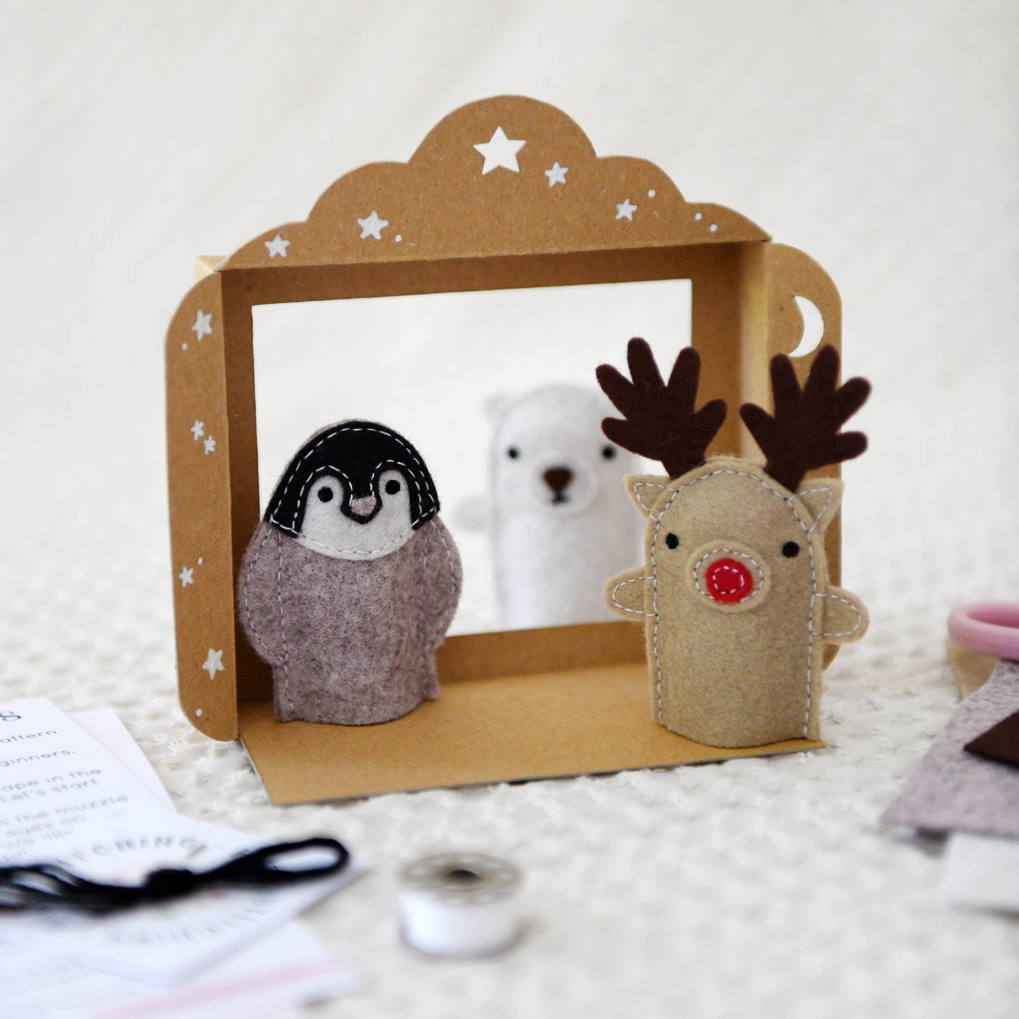 Clara and Macy - Wholesale DIY Craft Kit - Kids - Make Your Own Winter Finger Puppets Craft Kit