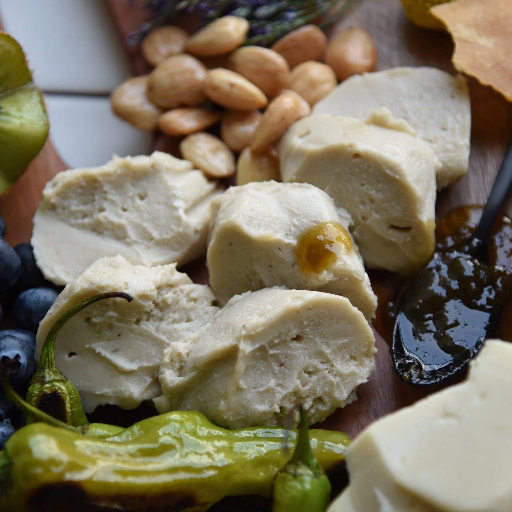 Rebel Cheese - Wholesale Cheese - Truffle Chèvre Plant Based - 4 oz3