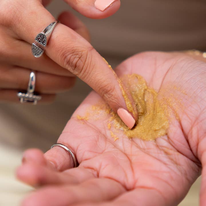 Liv Metta - Wholesale Hair Leave-In Conditioner - Rice & Papaya Radiance Daily Polish1