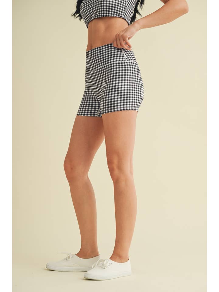 KIMBERLY C - Wholesale Athletic Shorts - Women's - Gingham Print Mid-Rise Mini Shorts30