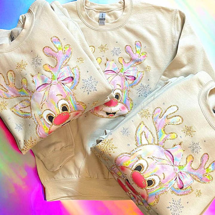 Lasting Impressions CT - Wholesale Sweatshirt - Unisex - Holographic Rudolf Reindeer Unisex Sweatshirt - Sand