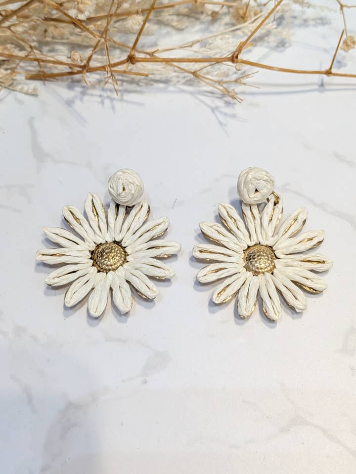 Field Flower Earrings for wholesale by LOLO & YAYA