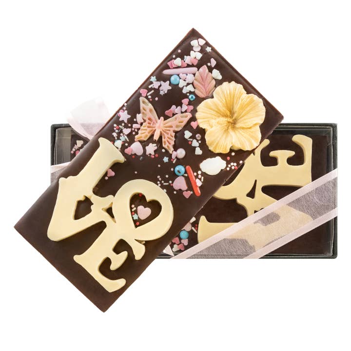 Dark chocolate red love bar 120g for wholesale by The Belgian Chocolate Makers