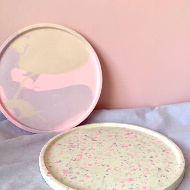 Neon round tray for wholesale by Piece by Jackson