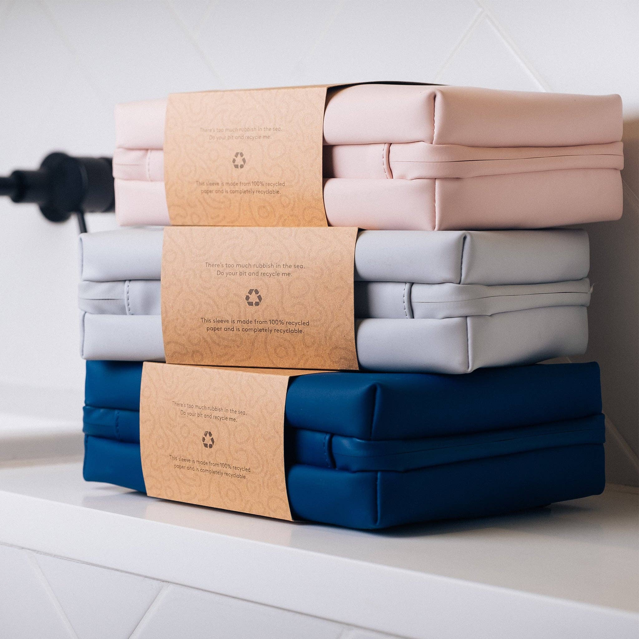 OneNine5 - Wholesale Toiletry Bag - Women's - Eco Travel Wash Bag, Moeraki Grey12