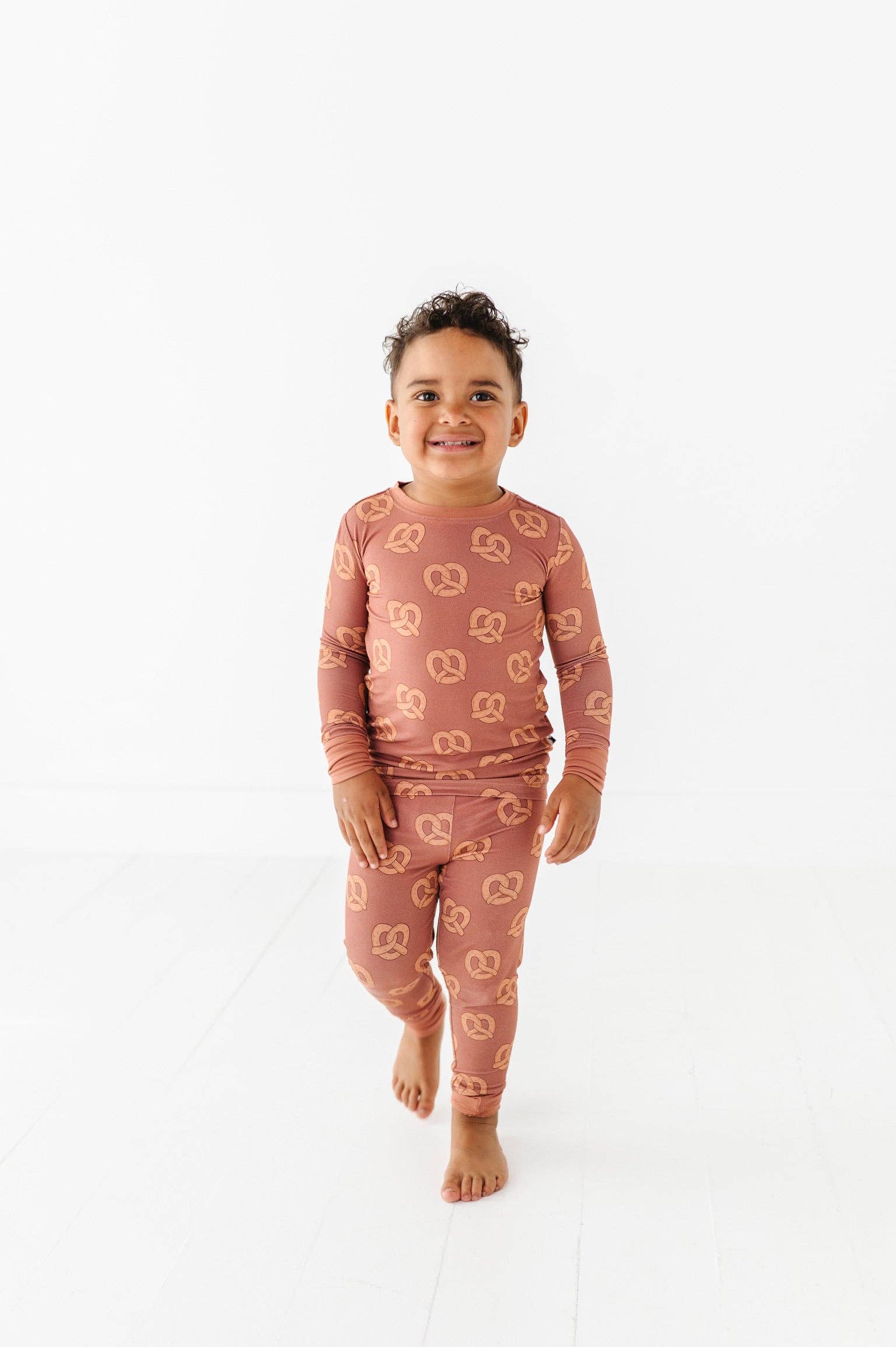 Kiki + Lulu – Conjunto de pijama - Crianças por atacado – Pijamas Pretzel para Crianças8