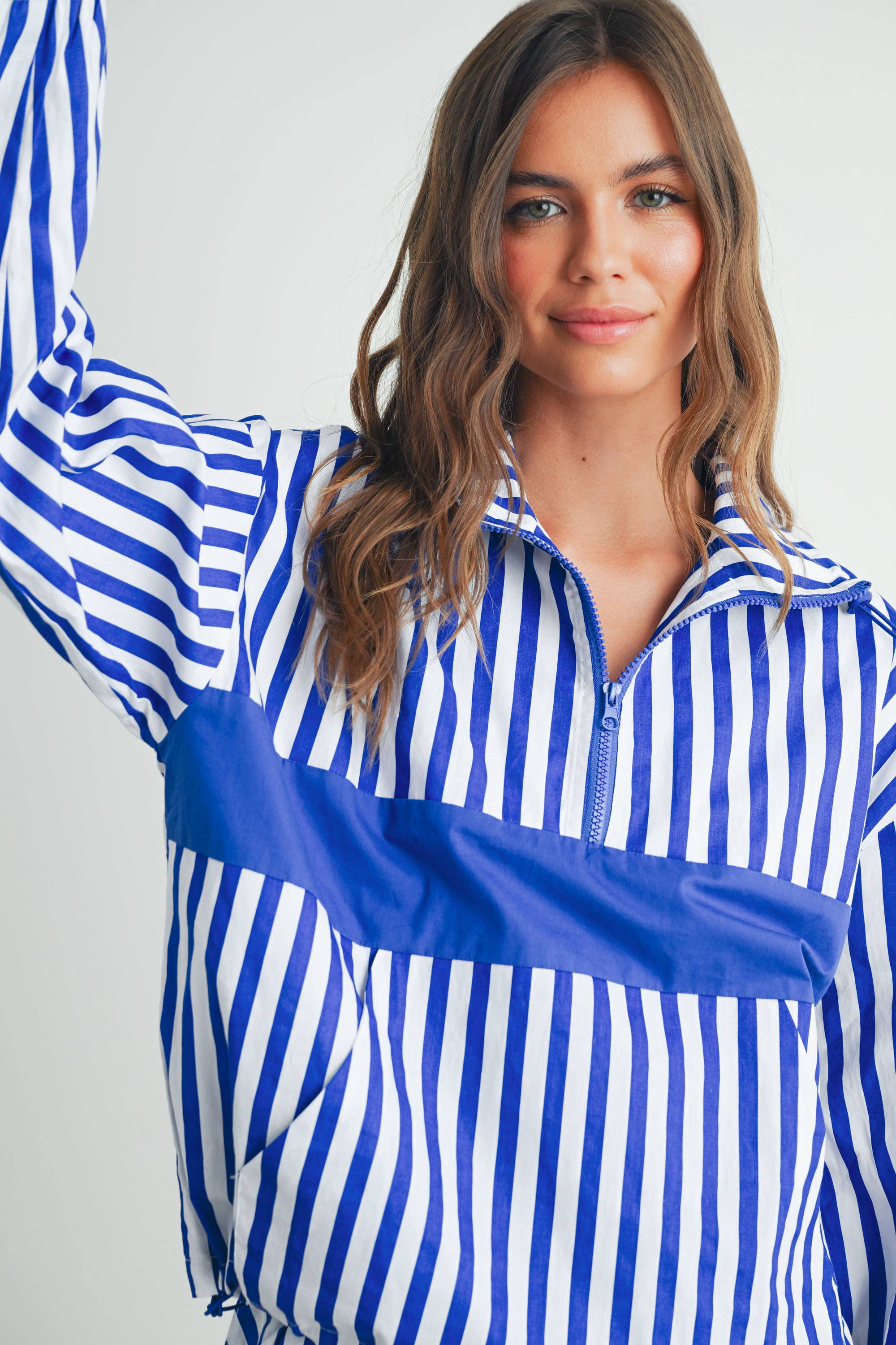 BUTTERMELON - Wholesale Sweatshirt - Women's - Drawstring Turtleneck Jacket - BMT753312