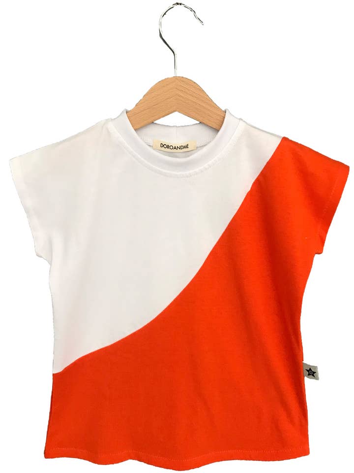Ärmelloses T-Shirt in Weiß - Orange mit diagonalen Farben für den Großhandel von DOROANDME