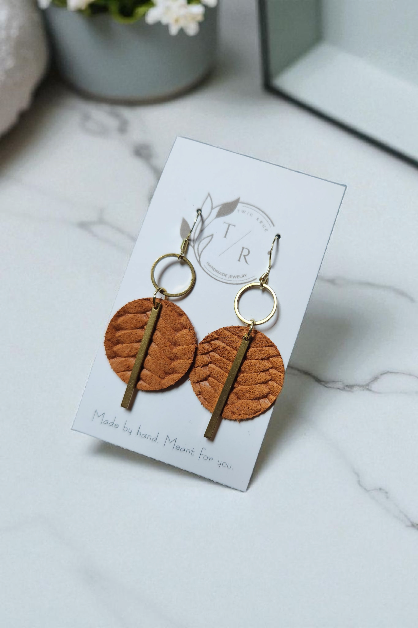 Twig & Rue boutique - Wholesale Dangle Earrings - Greta |Braided leather dangles1