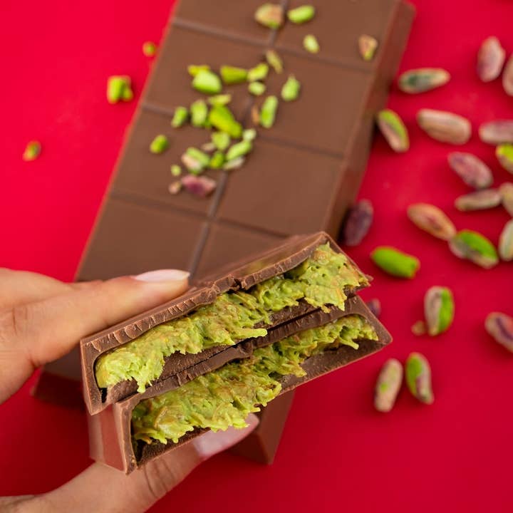 Swiss Chocolate Co. - Wholesale Chocolate - Dubai Chocolate Bar – Premium Gourmet Chocolate 30g