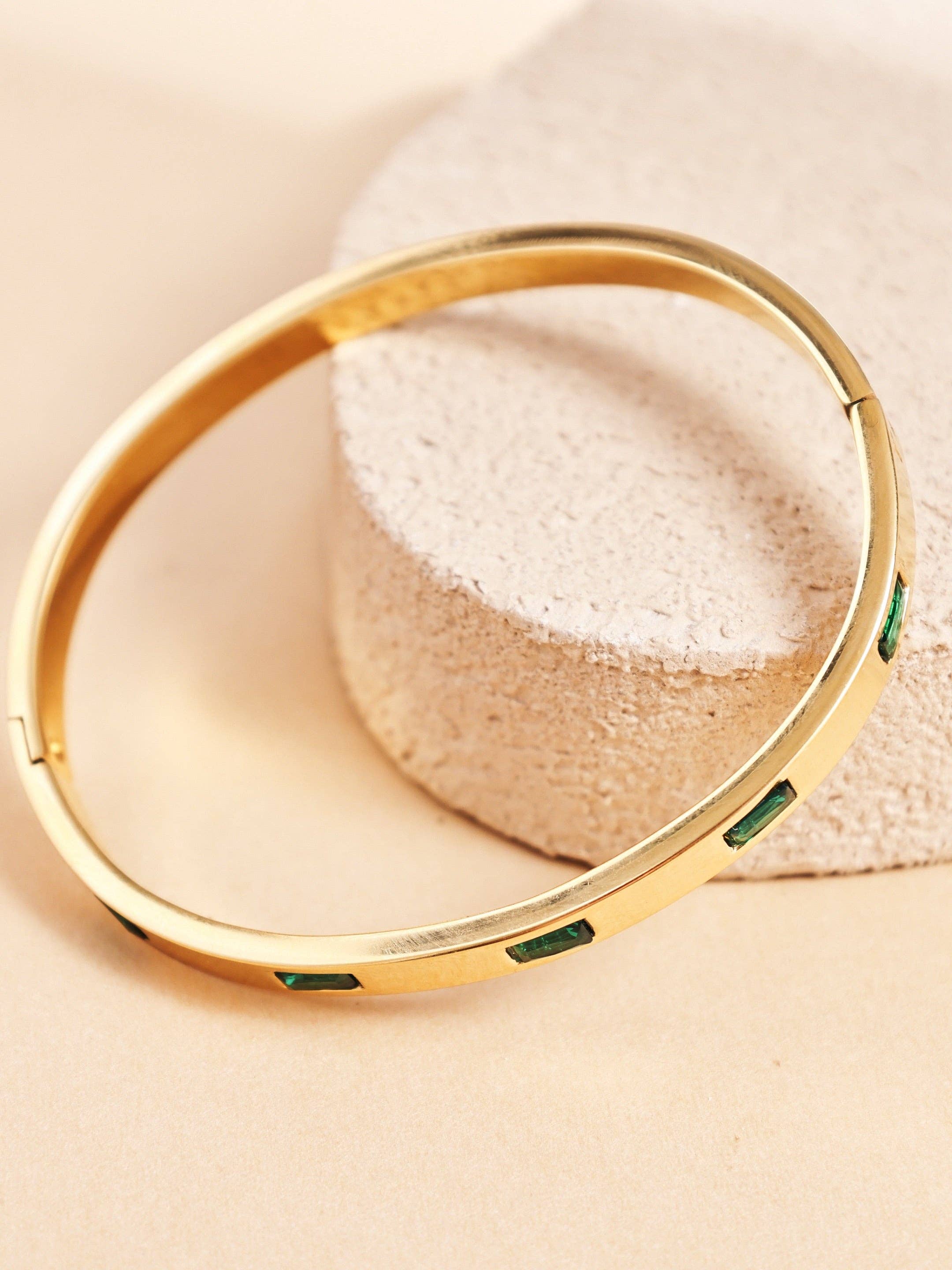 Revelari - Wholesale Bangle Bracelet - Minimalist High-End Titanium Steel Bangle1