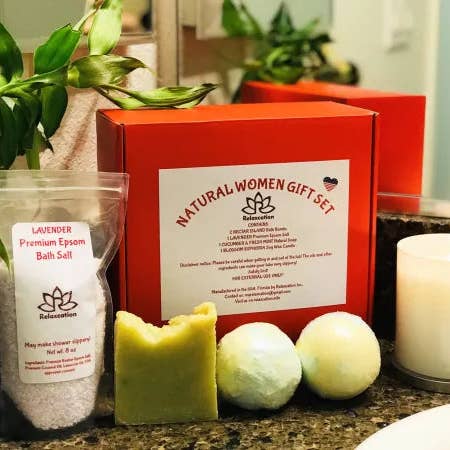 Relaxcation - Wholesale Bath & Body Set - Bath and Spa Gift Basket for Women4