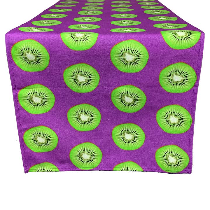 Chemin de table Kiwi pour la vente par Emilia Hunt