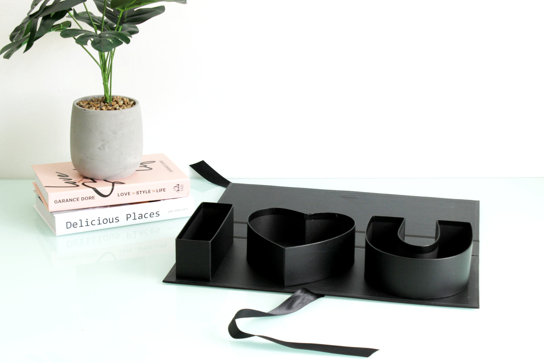 Elegant Design Supply – wholesale Gift box – I Love You Fillable Letters Box with Ribbon1