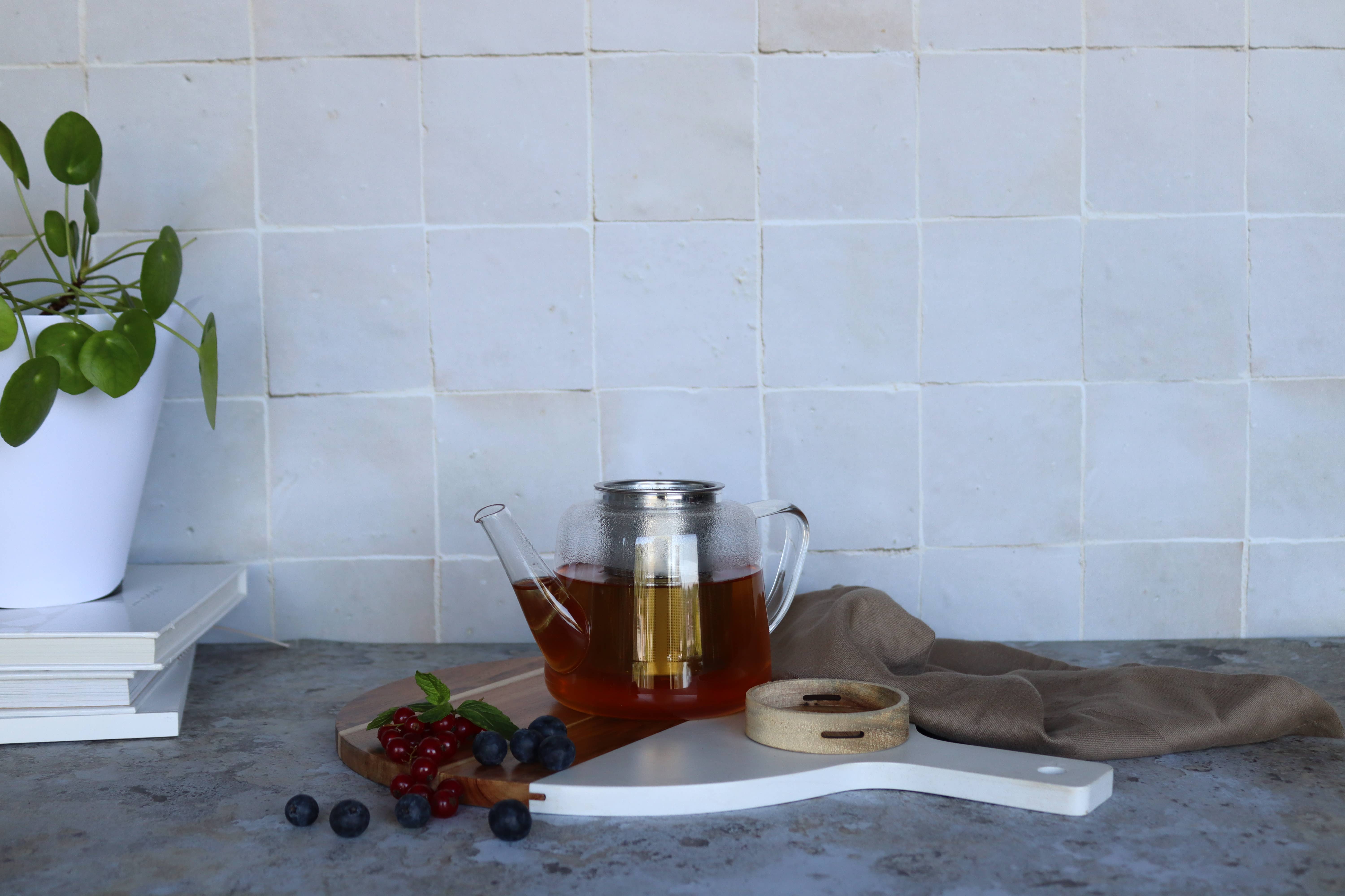 Ogo living - Wholesale Tea Pot - Gustave borosilicate glass teapot and lid 680ml1