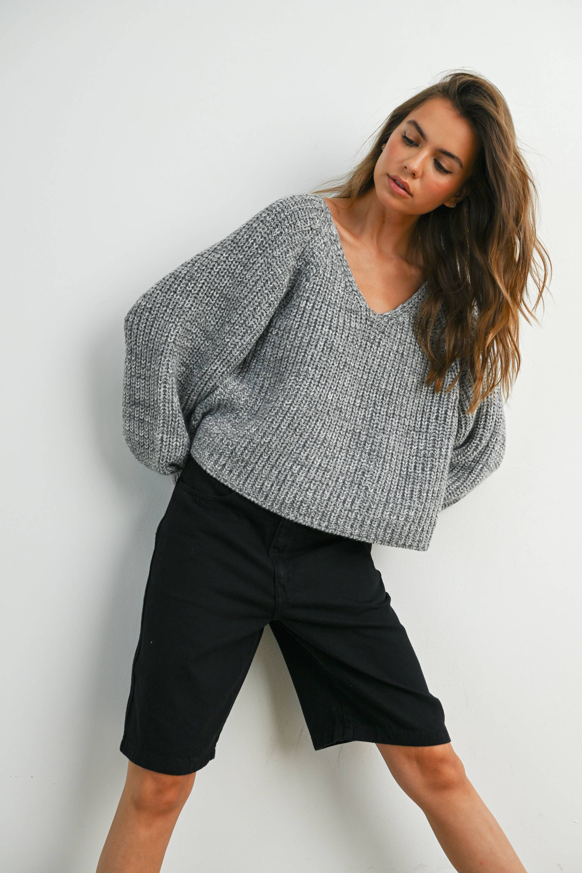 BUTTERMELON - Wholesale Knit Sweater - Women's - Tie-Back V-Neck Drop Shoulder Long Sleeve Top - BMW781024