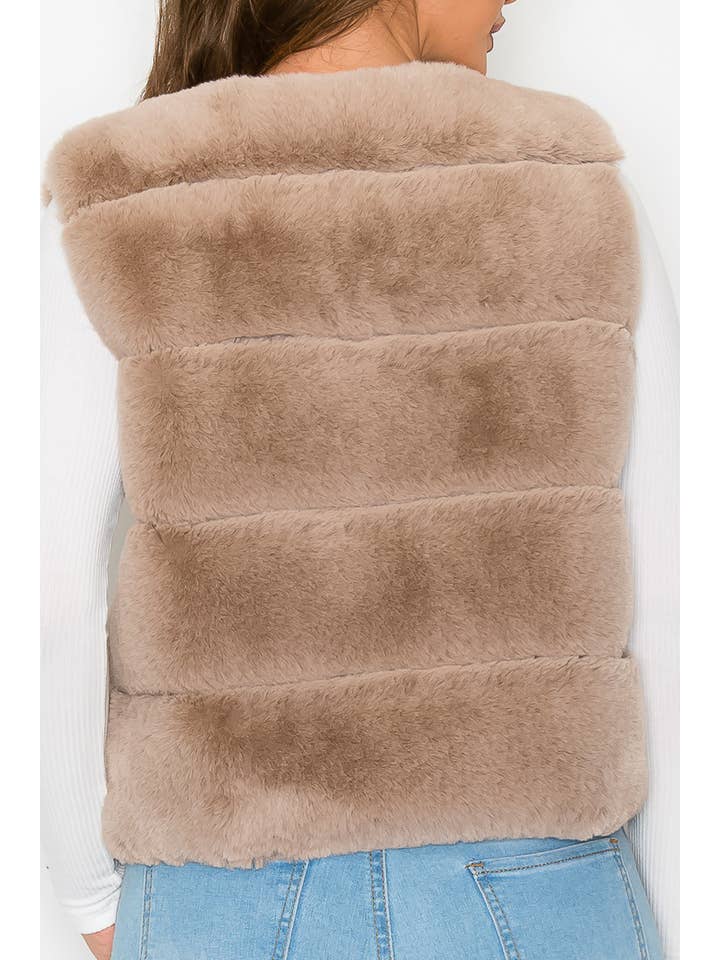 French Kiss - Wholesale Outerwear Vest - Women's - #J1317 Faux Fur Vest7