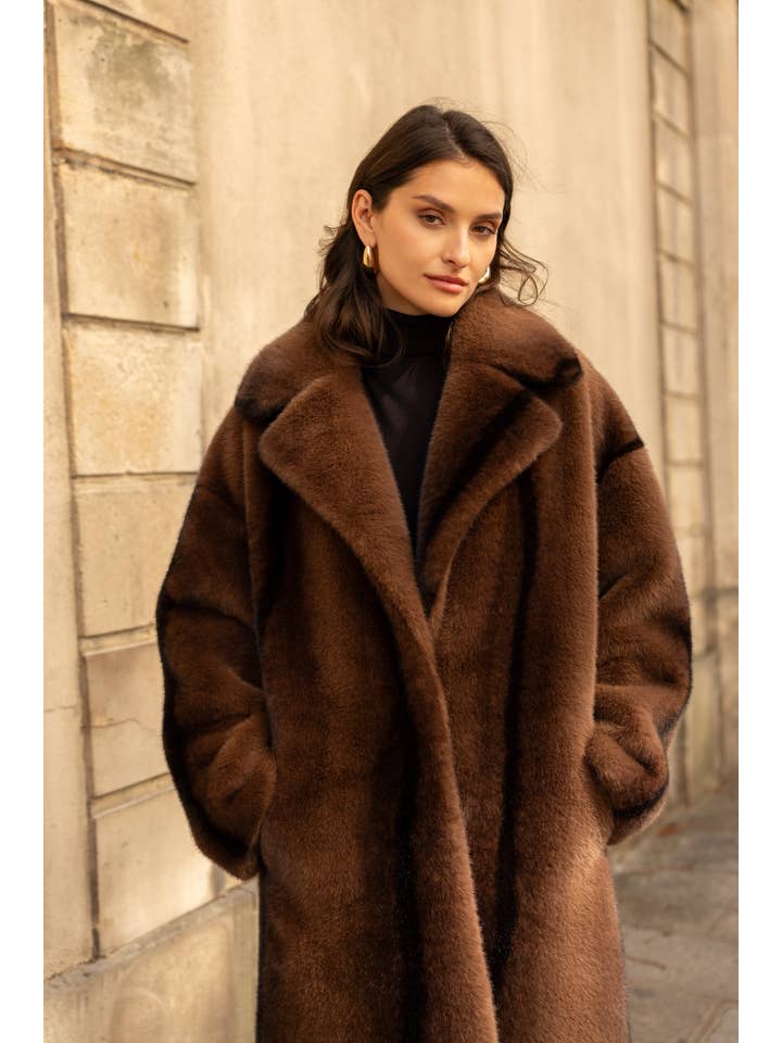 Attentif Paris - Wholesale Fur/Faux Fur Coat - Women's - Long synthetic fur coat with lapel collar59