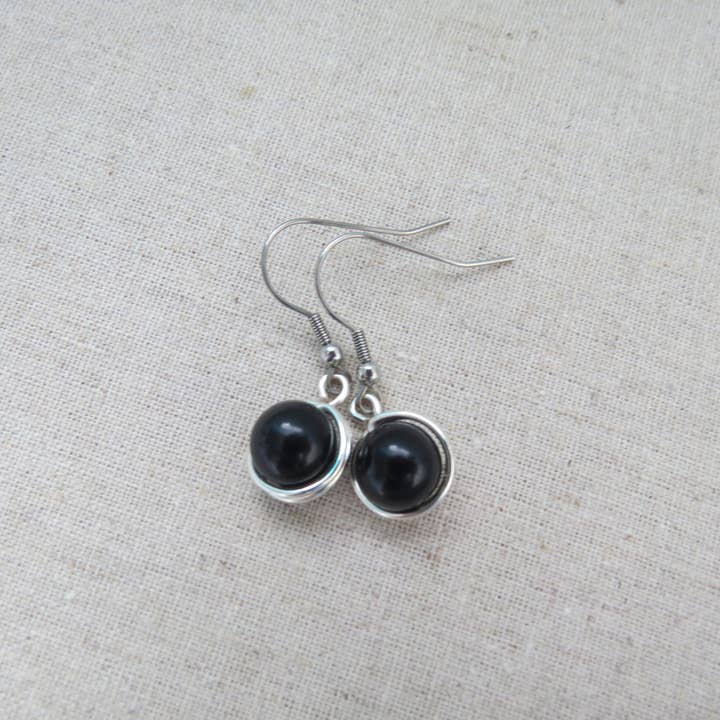 Crystal McMaster Jewellery Designer – Großhandel Ohrhänger – Schwarze baumelnde Edelstahlohrringe7