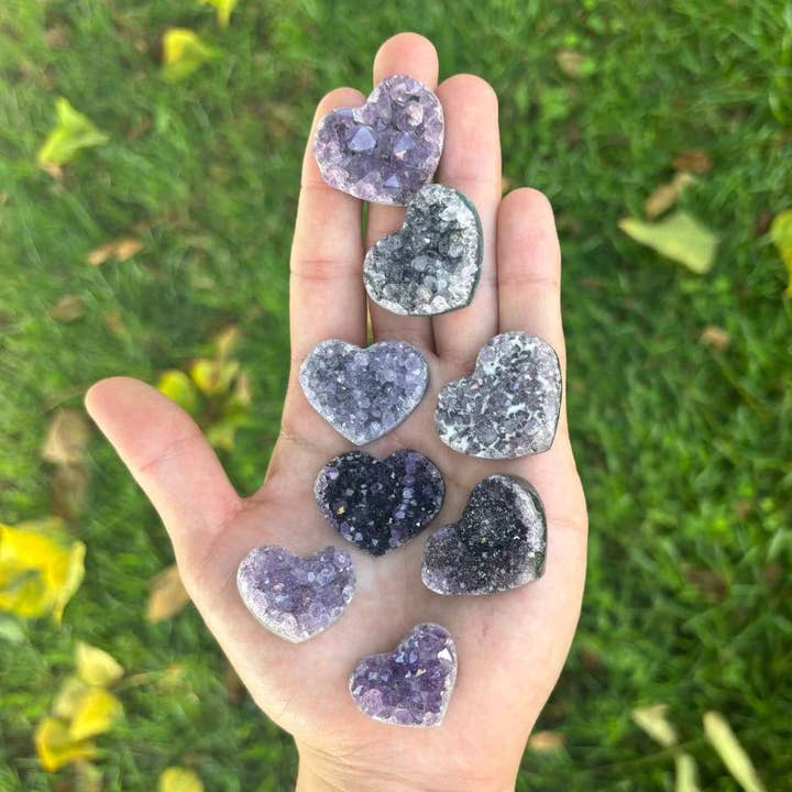 Earths Elements Wholesale - Wholesale Spiritual Stone/Crystal - Heart Geode - Amethyst0