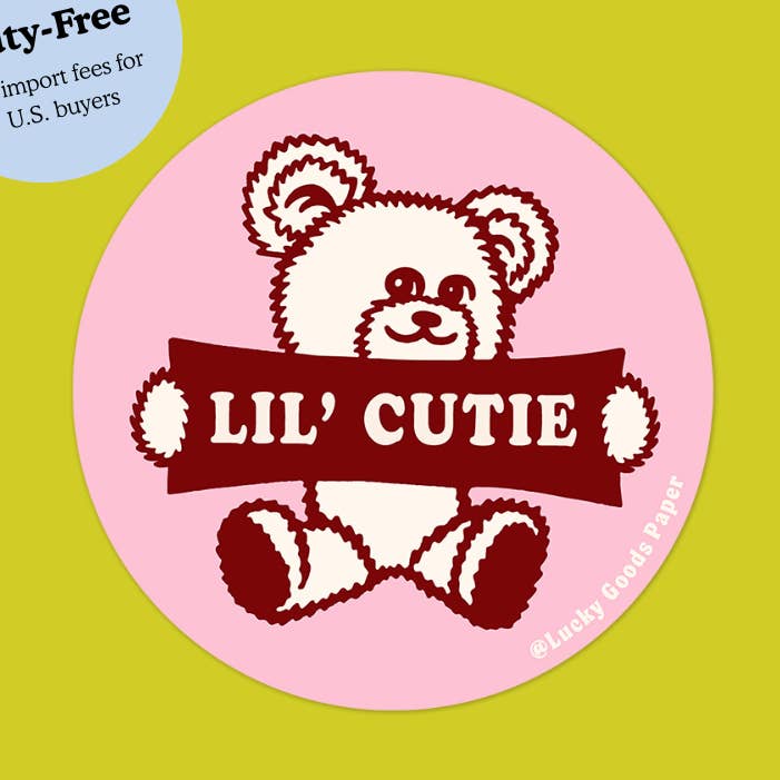 Petit Ours Mignon – Autocollant Vinyle Mat pour la vente par Lucky Goods Paper