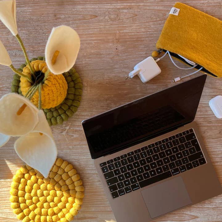 New Heidi - Wholesale Laptop/Tablet Case - Women's - Felt laptop sleeve – Elegant protection3