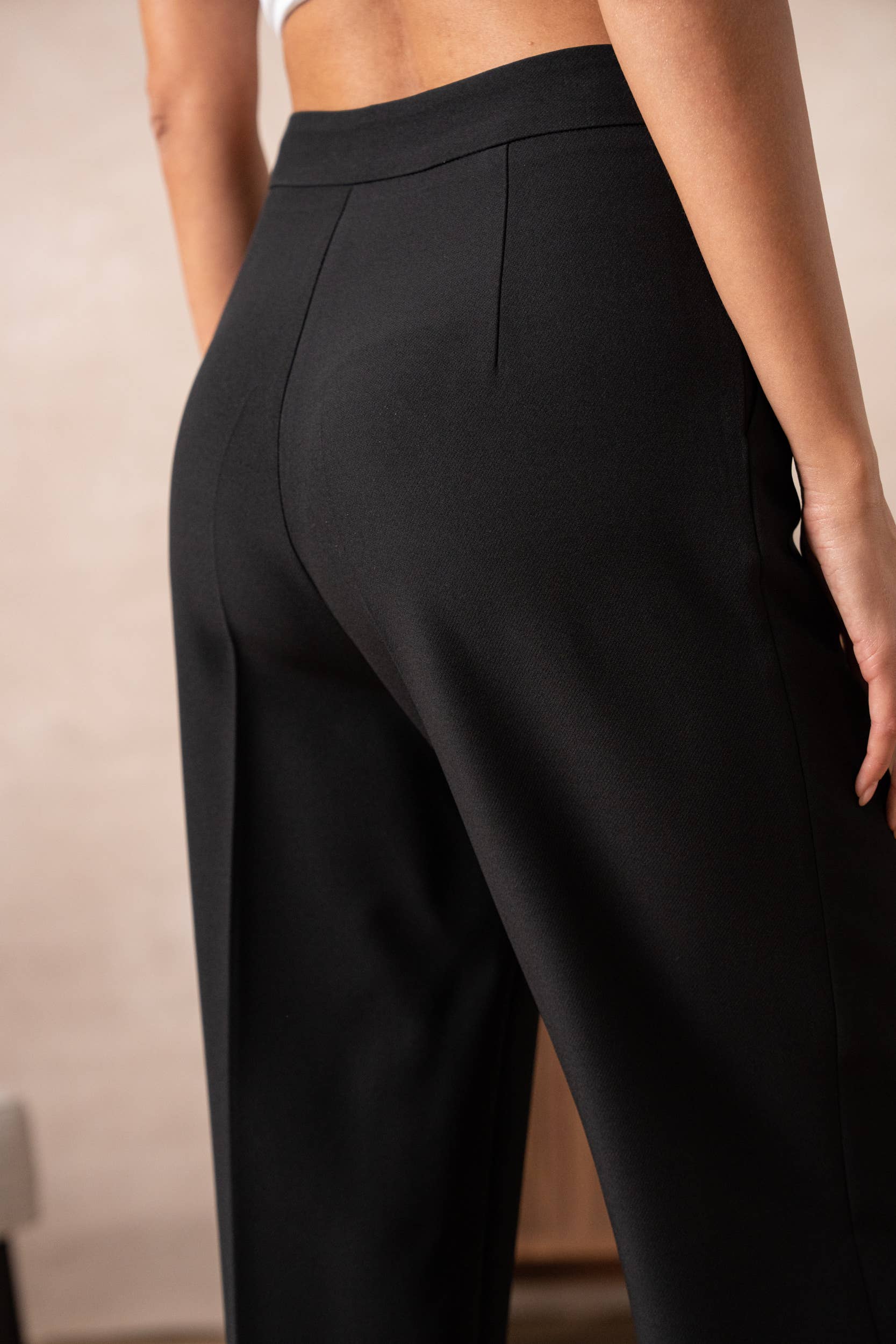 Attentif Paris - Wholesale Pants - Women's - [Signature] Long straight-cut pants28