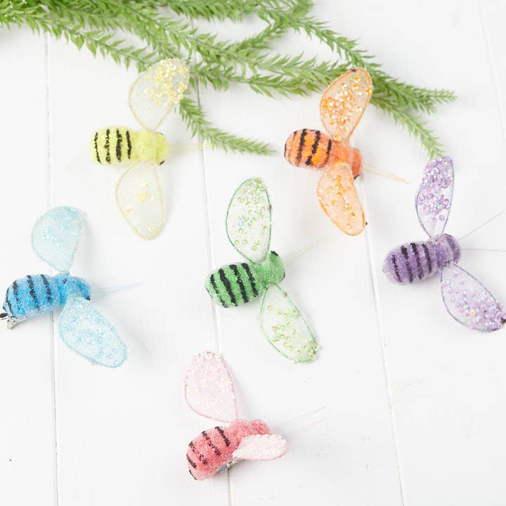 Abeille de printemps perlée et pailletée avec pince pour la vente par Factory Direct Craft