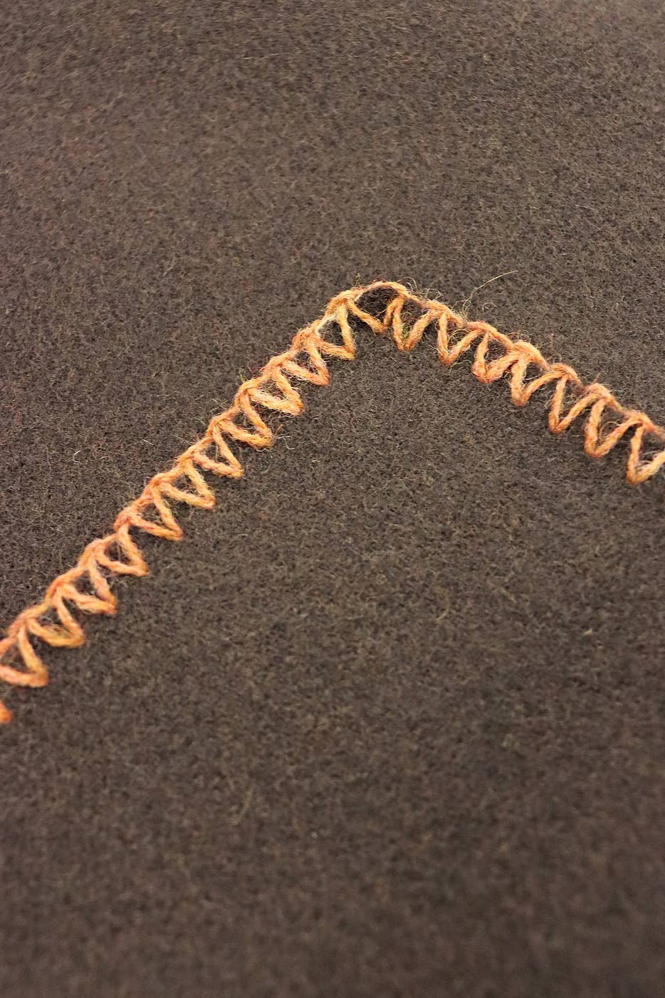 Giardino Segreto - Wholesale Throw Blanket - Pure Wool Blanket PUNTO CAVALLO | Brown - Terracotta3