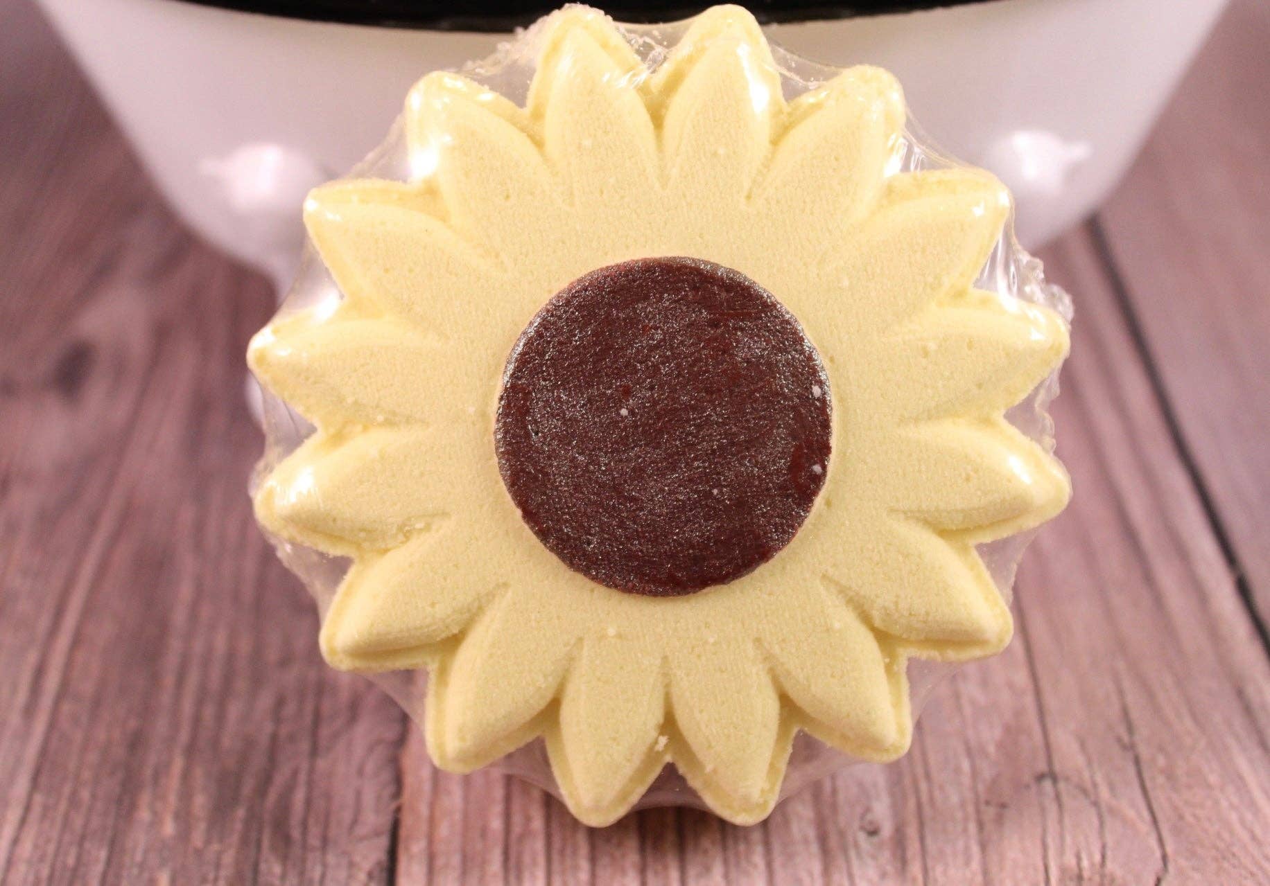 Wicked Bubbles LLC - Wholesale Bath Bomb/Fizz - Sunflower Bath bomb - 3.5 oz - Sunflower Scent8