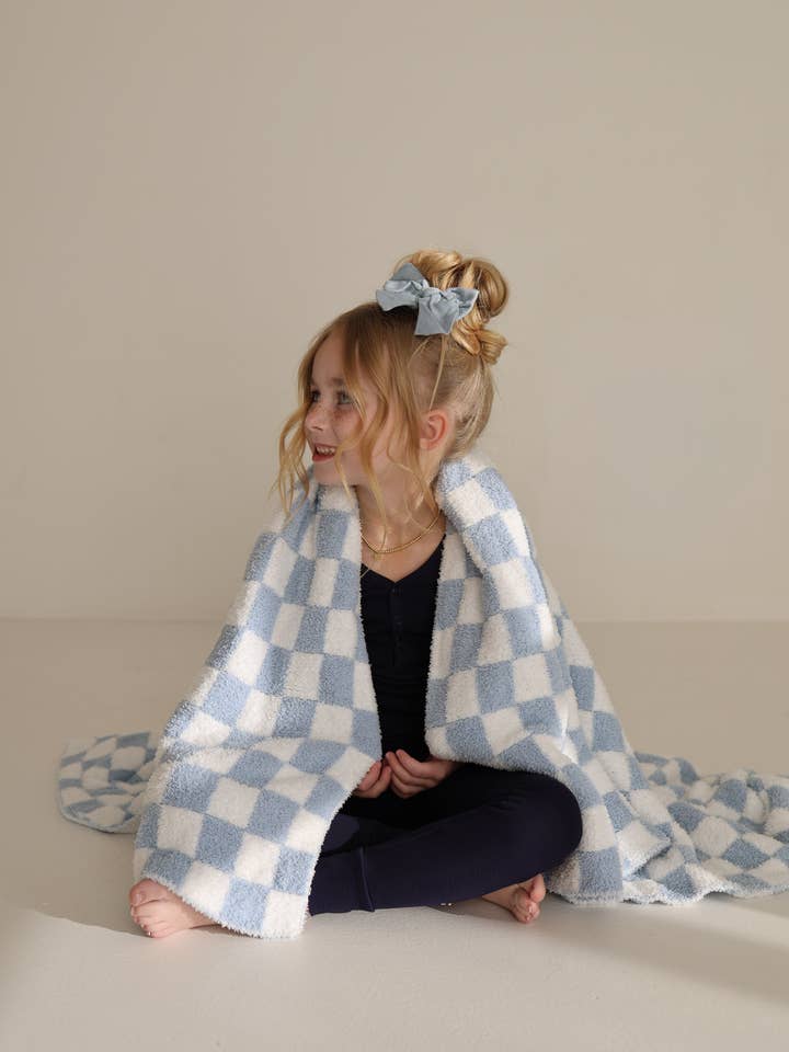 Forever French Baby - Wholesale Bedding Blanket - Kids & Baby - Plush Blanket | Morning Check4
