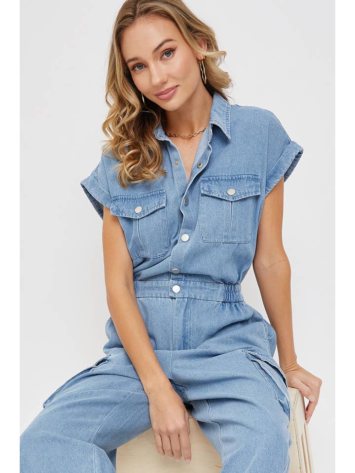 DENIM BLÅ DENIM CARGO JUMPSUIT I ÉT STYKKE for engroshandel på Faire9